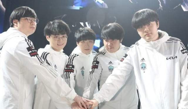 仅结束了毕 仅结束了毕